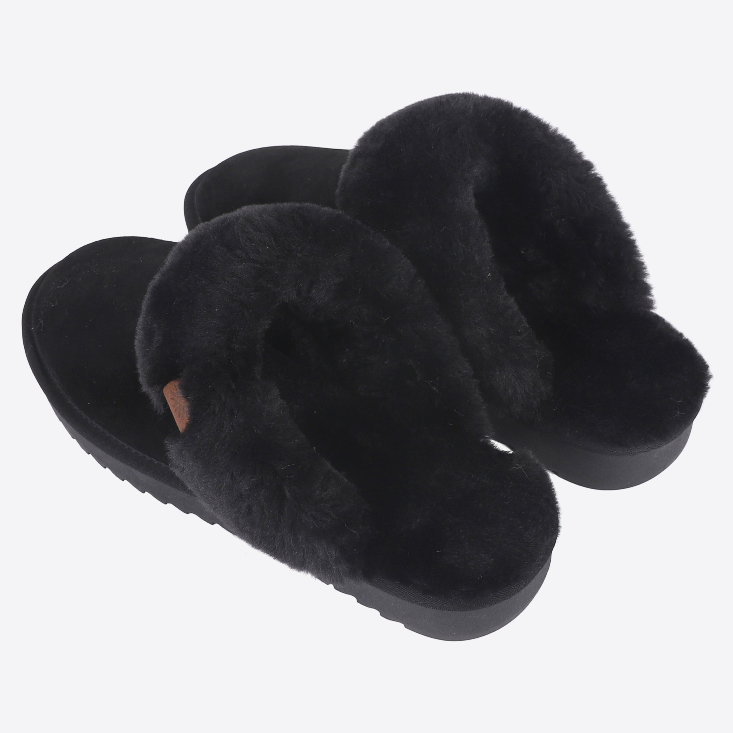 natthagi-black-suede-slippers-iceland_498.jpeg